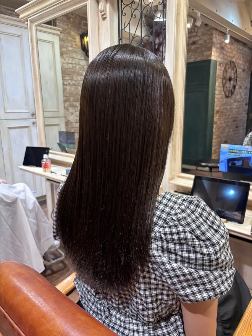セミロング カット 縮毛矯正 田尾 凌雅のヘアスタイル