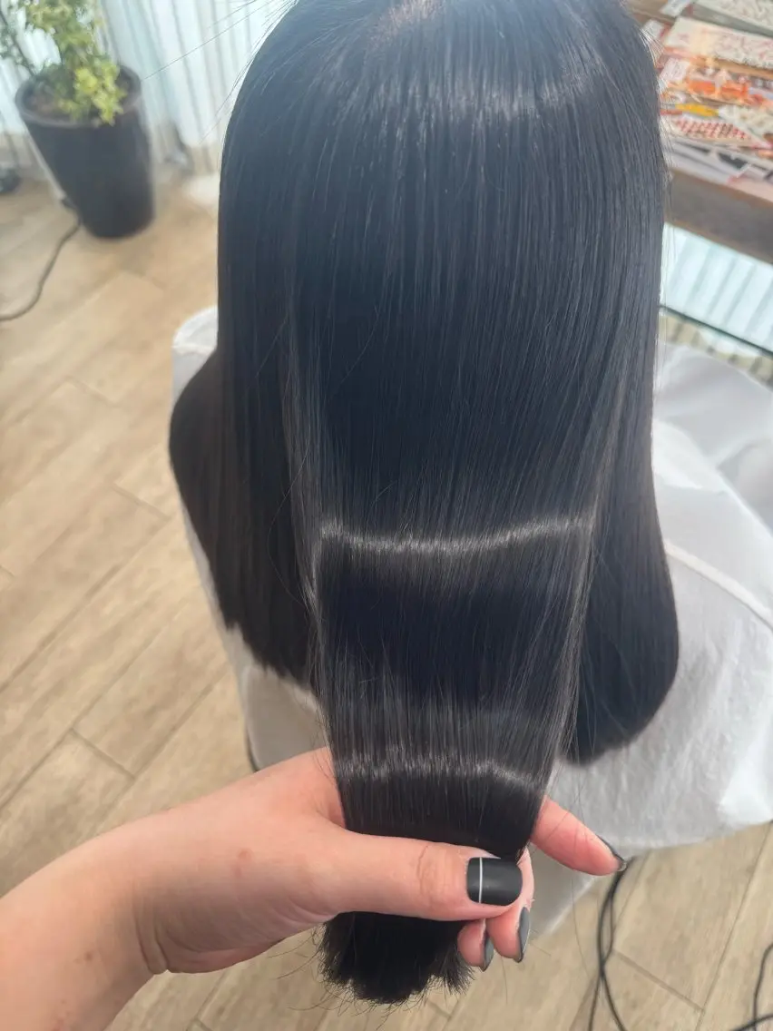 ロング 縮毛矯正 やまぐち まりんのヘアスタイル