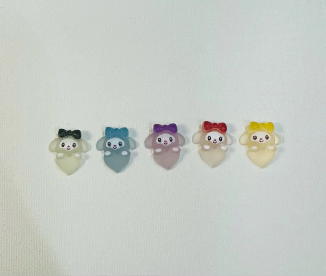 ネイル M Hのネイルデザイン