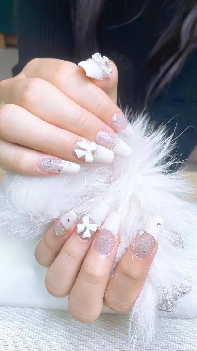 ネイル 💫🌸💕リサ nail ⭐️✨のネイルデザイン
