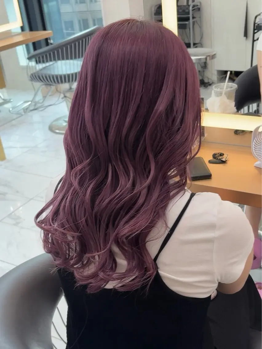 ロング カラー ブリーチ ヘアカラー トリートメント ハッシュカット 暖色カラー/伊藤菜月のヘアスタイル