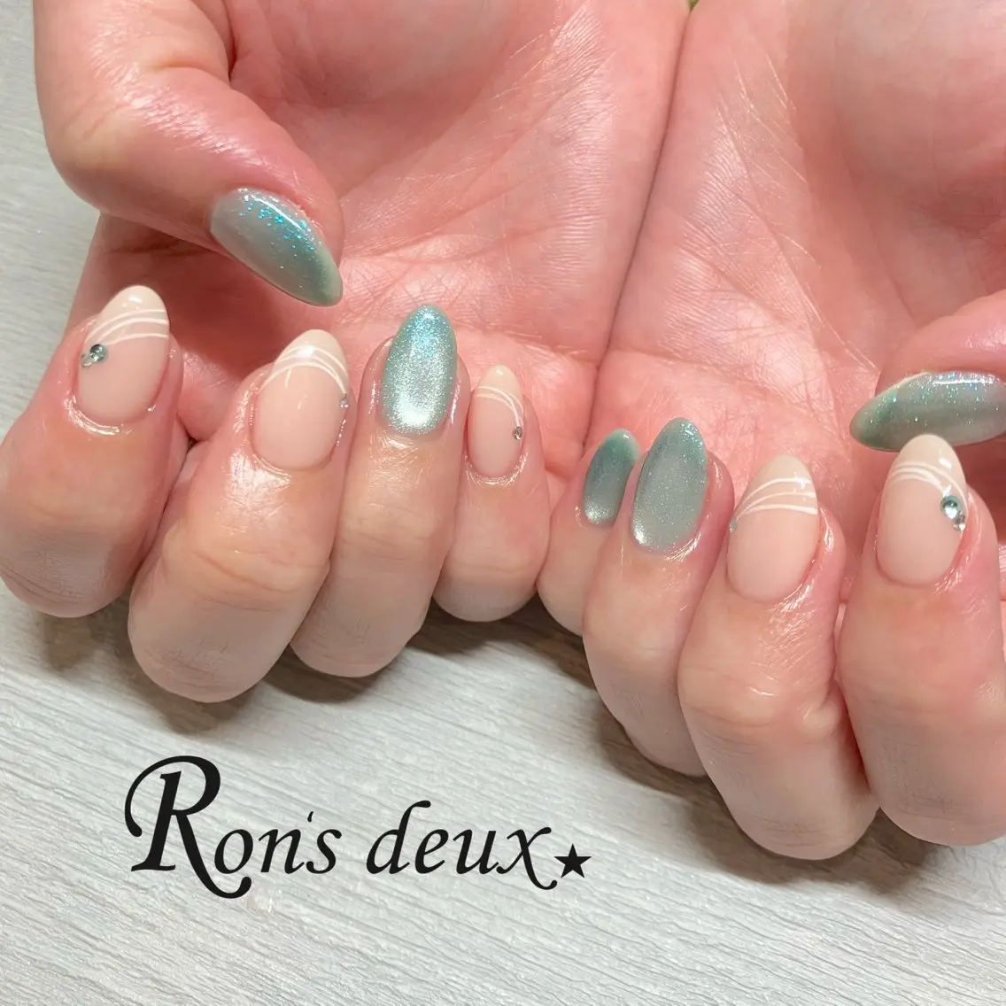 ネイル Ron's deux ふじまきのネイルデザイン