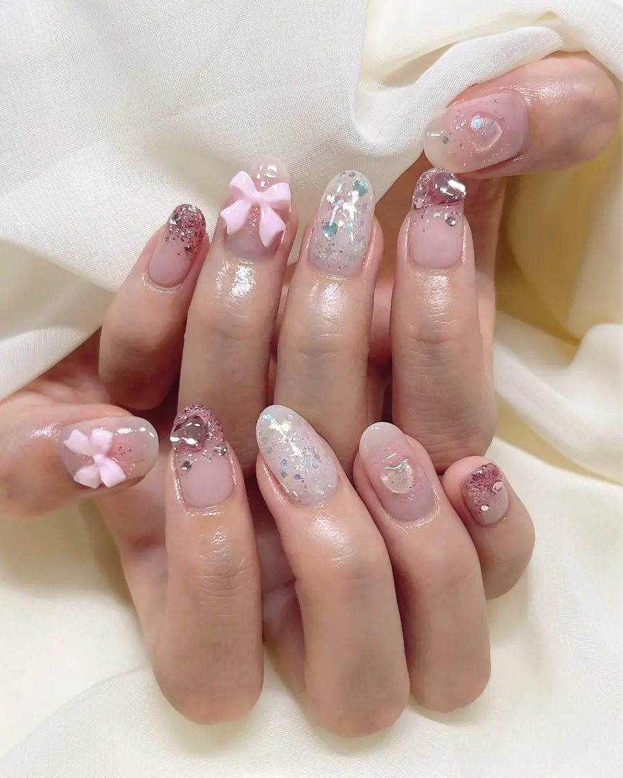 ネイル キラキラネイル 持ち込み ピンク nail salon MUAのネイルデザイン