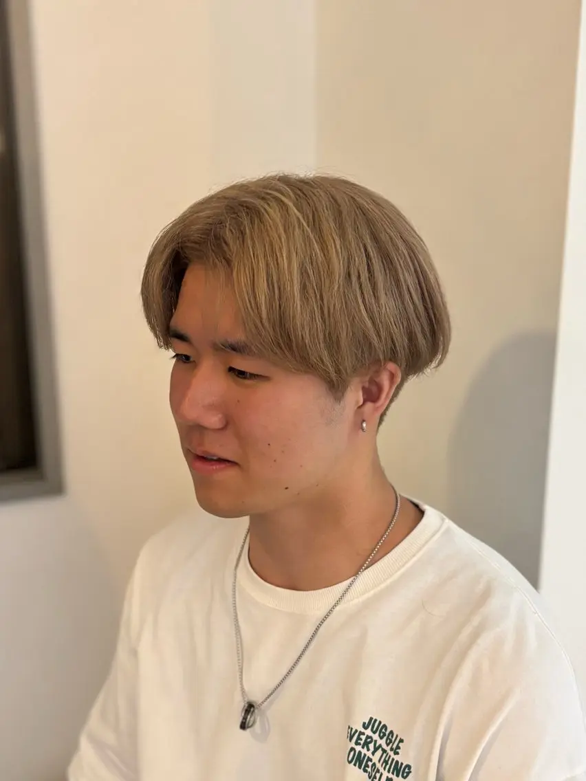 ショート カラー メンズ メンズブリーチ ブリーチ ダブルカラー ヤマノウチ アヤカのヘアスタイル