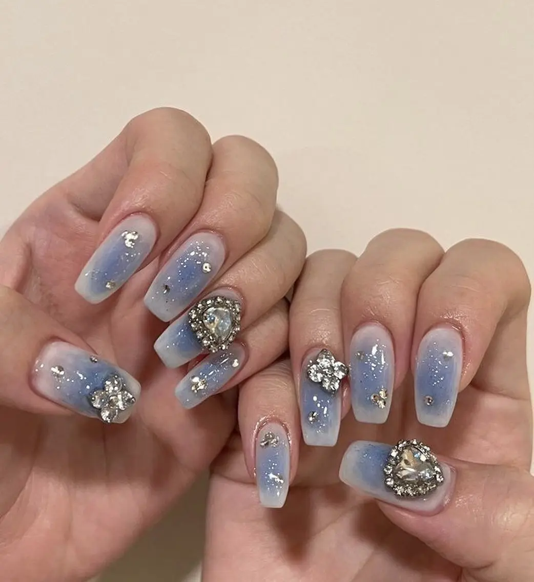 ネイル グラデーション ラメ(グリッター) マグネットネイル ミラーネイル ニュアンスネイル ハンドネイル Lumi de nailsのネイルデザイン