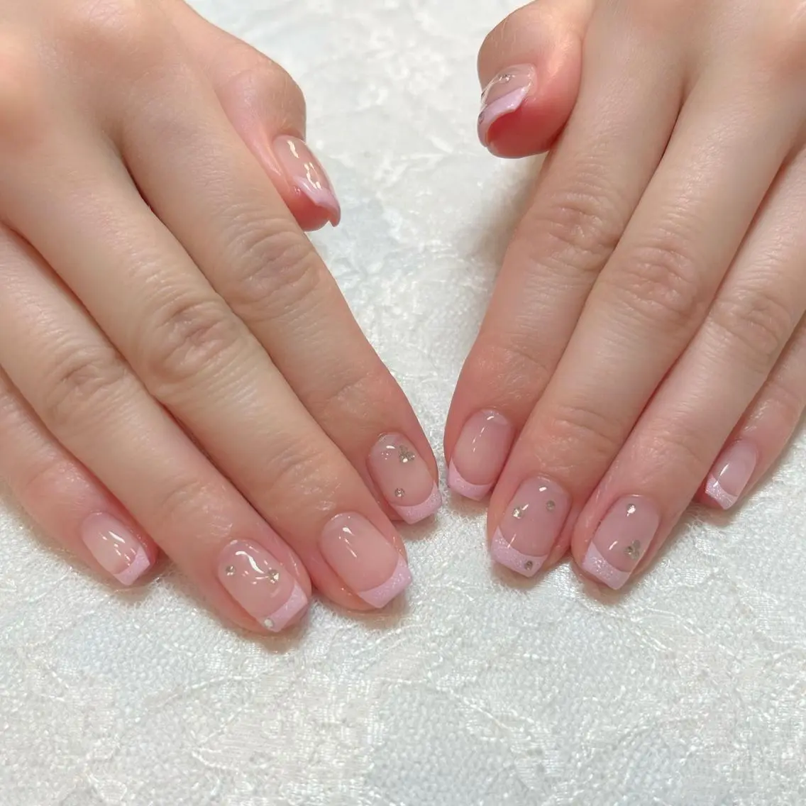 ネイル クリアネイル フレンチネイル ラメ(グリッター) ピンク ハンドケア aoi nailのネイルデザイン