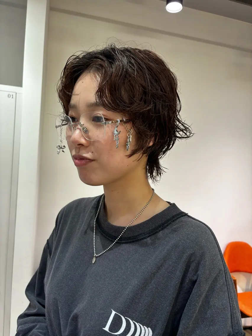 ショート パーマ カット パーマ 渡邊 百咲のヘアスタイル