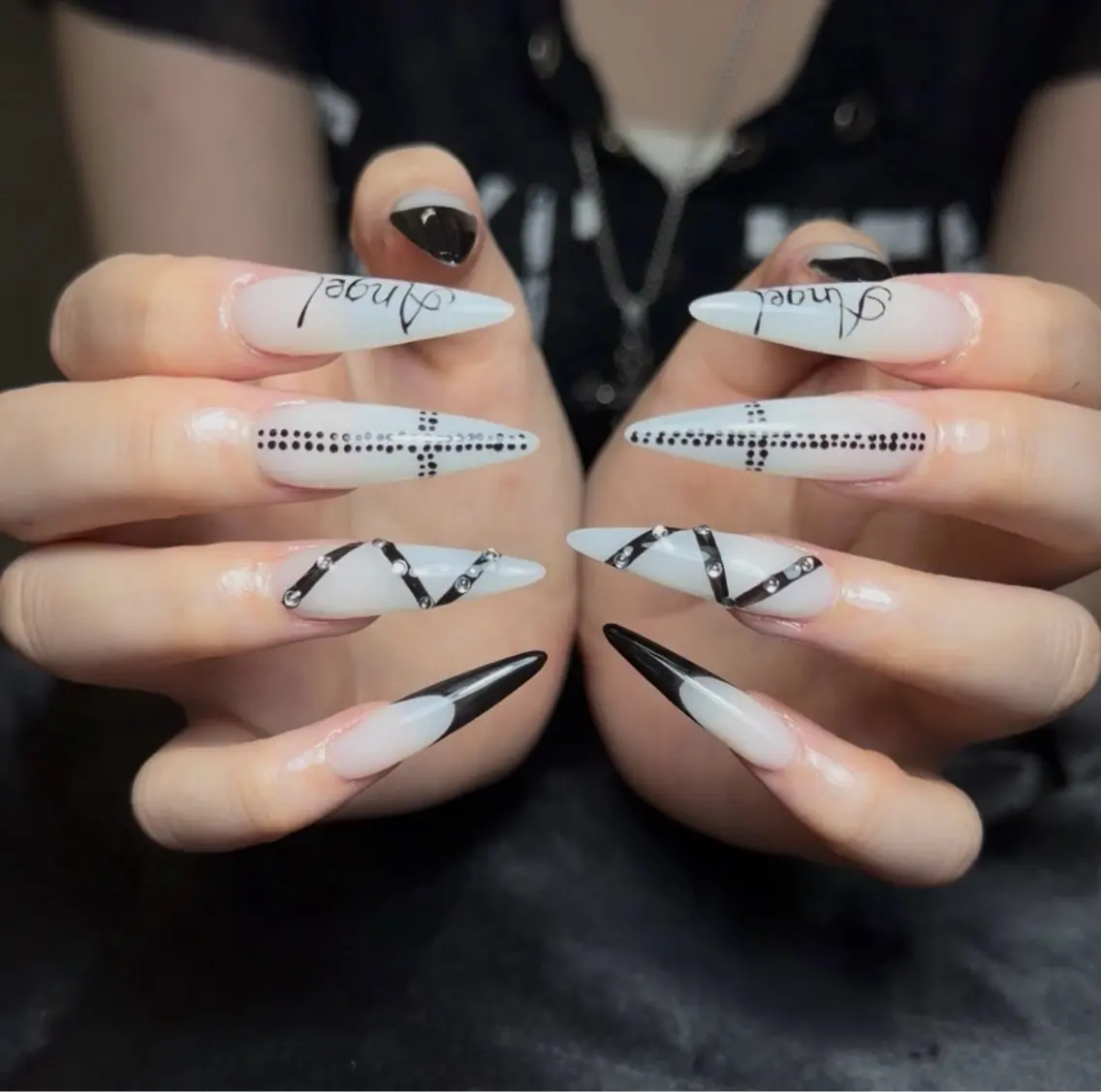 ネイル 持ち込み ワンホンネイル ハンドネイル Mio Nailのネイルデザイン