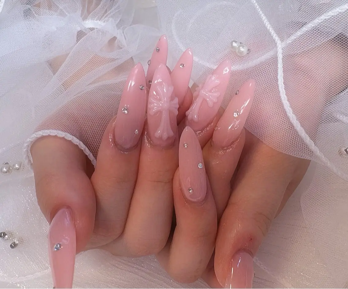 長さ出し➕シンプルの写真