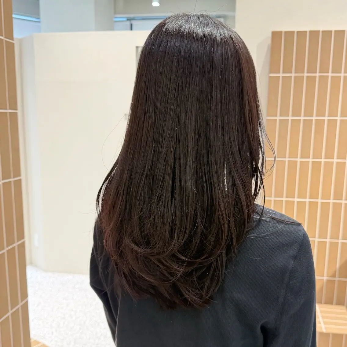 セミロング レイヤーカット カット ヘアカラー トリートメント たるみことり🌼新宿 レイヤー・パーマのヘアスタイル