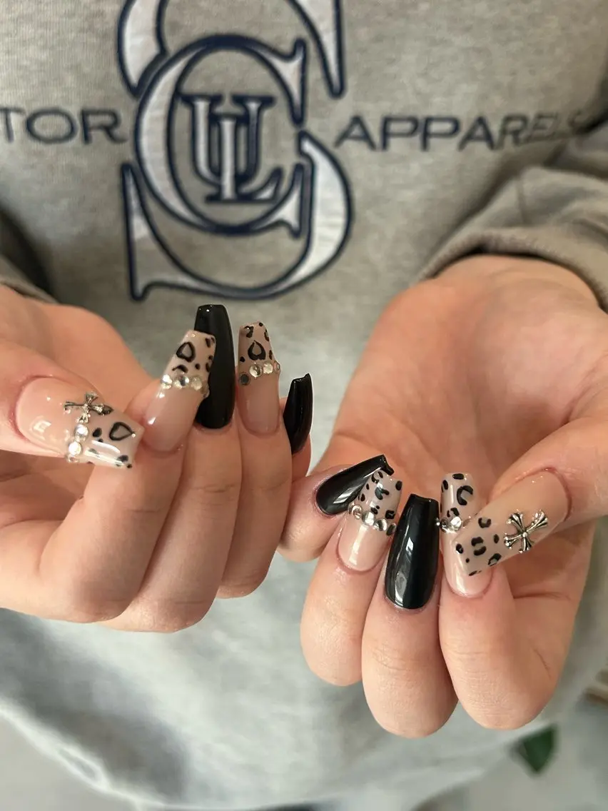 ネイル ハンドネイル h1 nailのネイルデザイン