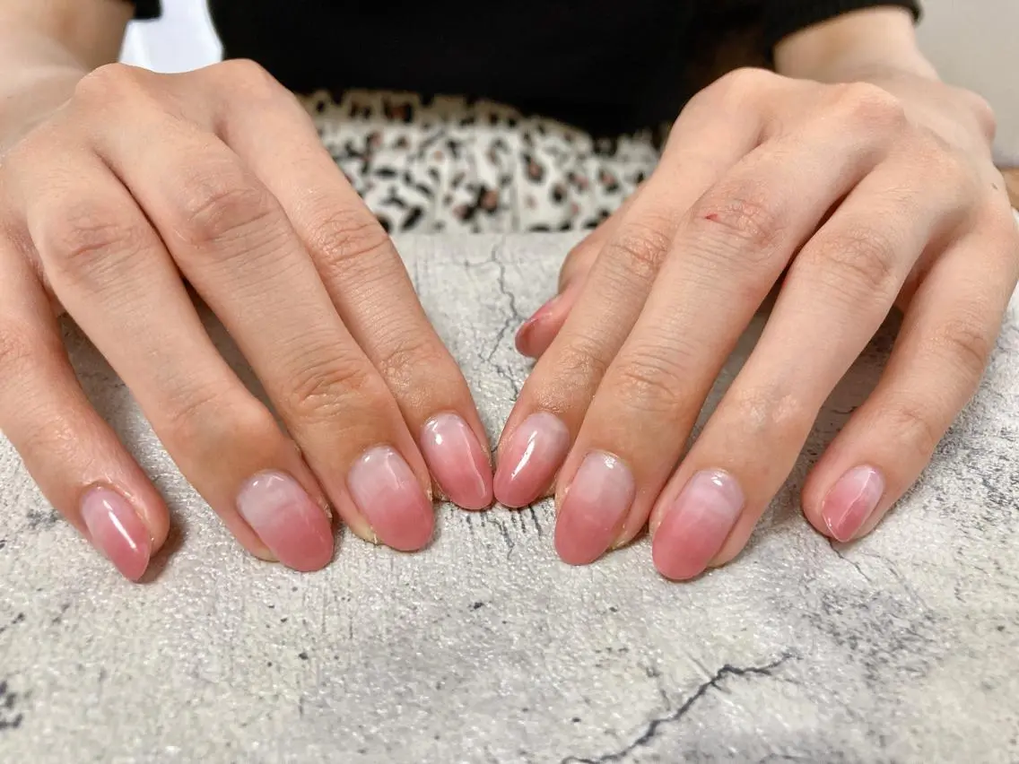 ネイル mogunail &blowのネイルデザイン