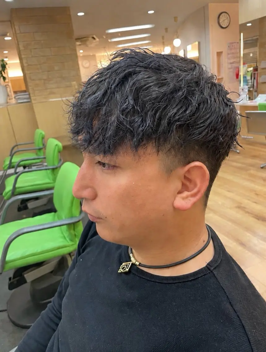 ショート カラー パーマ メンズ 植野 陽菜のヘアスタイル