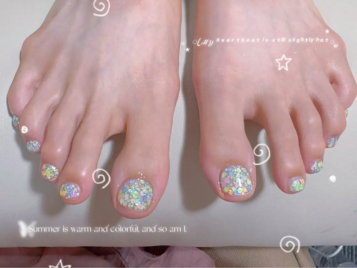ネイル フットネイル レッサー パンダのネイルデザイン