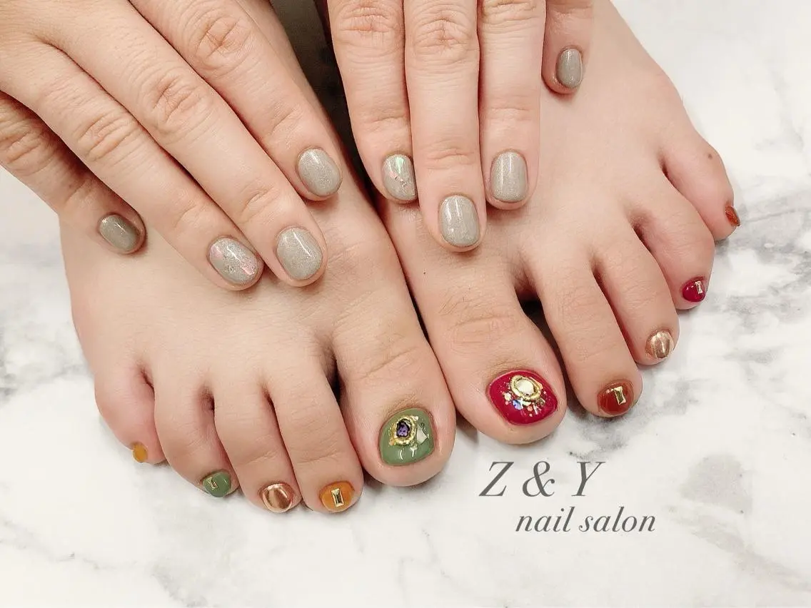 ショート フットネイル Z&Y nail salonのネイルデザイン