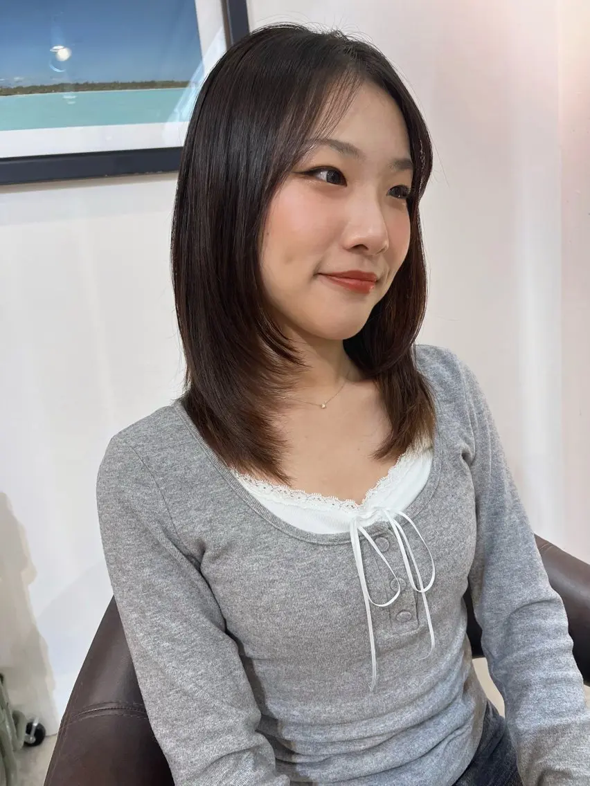 ミディアム 縮毛矯正 カットモデル募集中 MIYUUのヘアスタイル