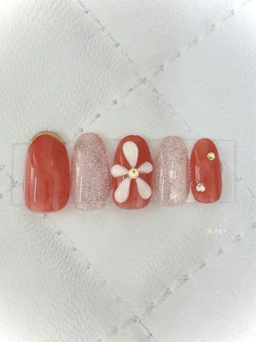 ネイル フラッシュネイル フラワーネイル ニュアンスネイル ワンカラーネイル ハンドネイル Mary nail .narumiのネイルデザイン
