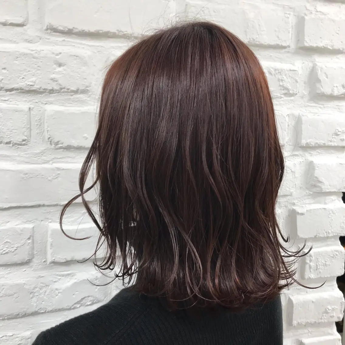 ミディアム カラー ブラウンカラー 外ハネヘア カット ヘアカラー 【暖色カラー特化】 中山由梨のヘアスタイル