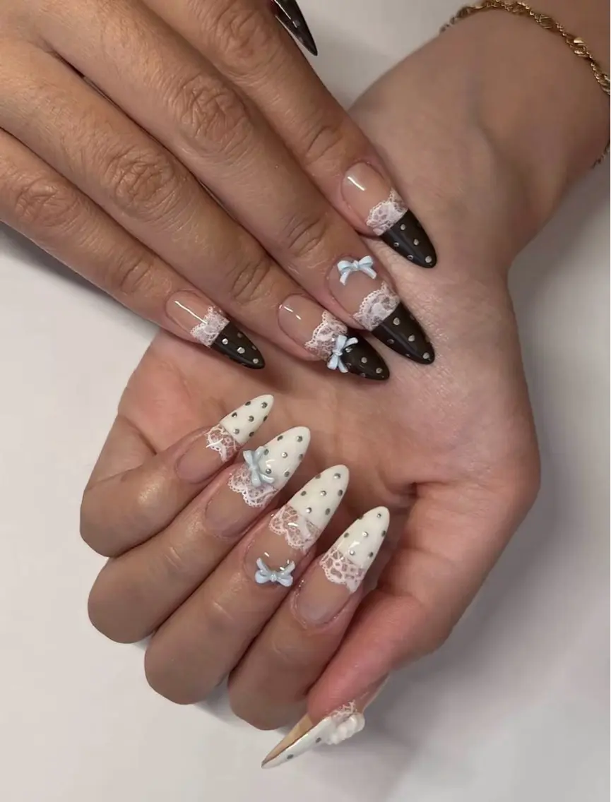 ネイル フレンチネイル キラキラネイル 韓国ネイル シンプルネイル ワンホンネイル ハンドネイル MEI Nailのネイルデザイン