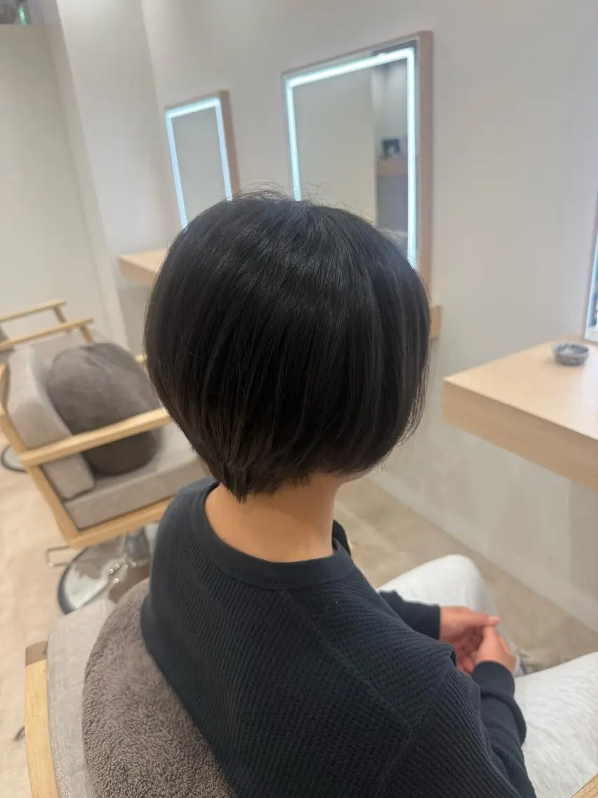 ショート カット littleesta 那月のヘアスタイル