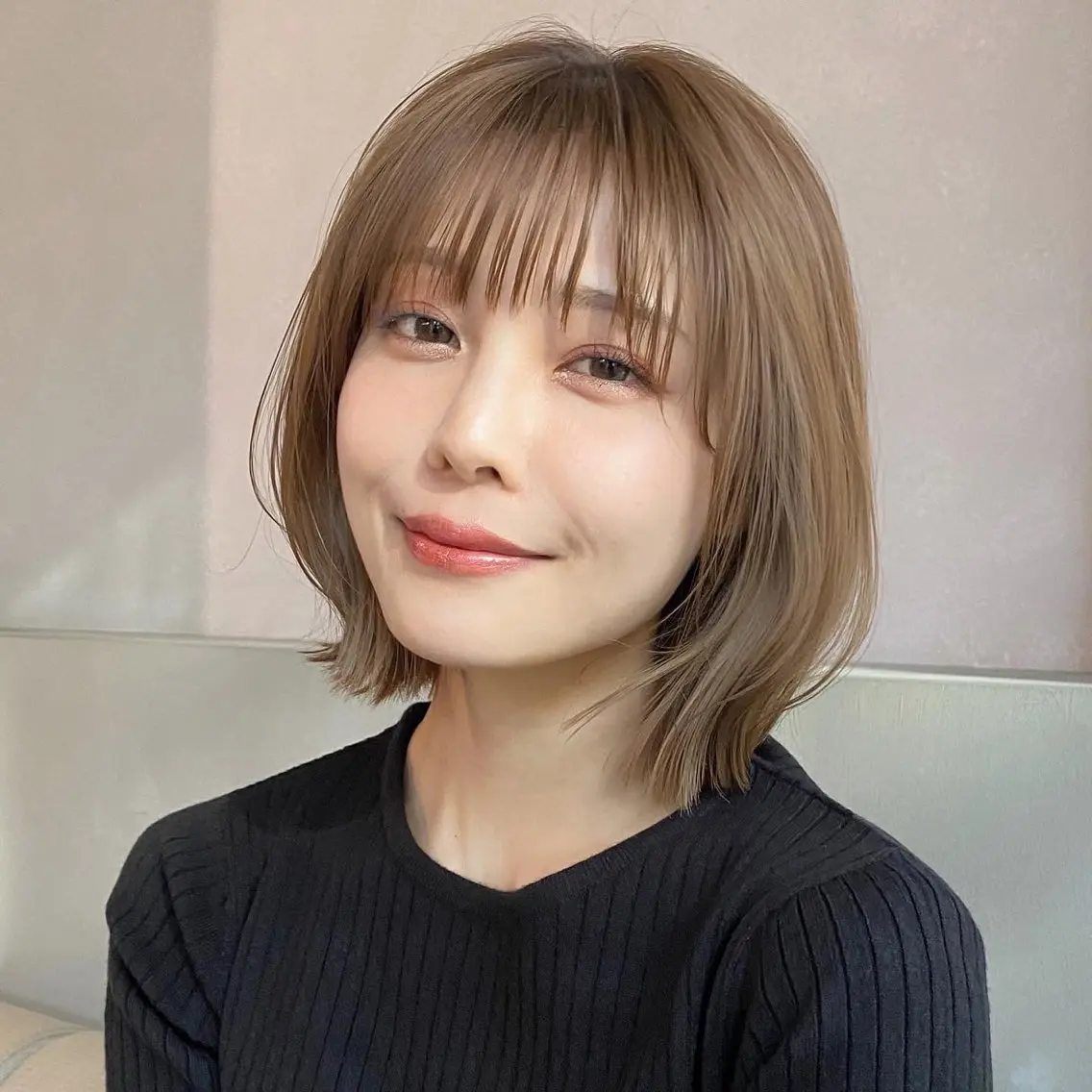 ショート ボブ くびれヘア カット ヘアカラー 栗原 瑞稀のヘアスタイル