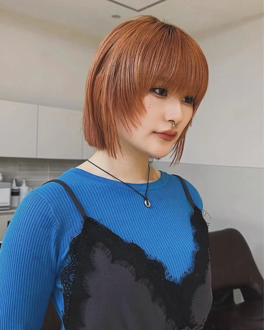 ショート カラー アッシュ アッシュブラウン ブリーチ ブラウンカラー ケアブリーチ ヘアカラー トリートメント ヘアセット レイヤー専門家 ダブルカラー修のヘアスタイル