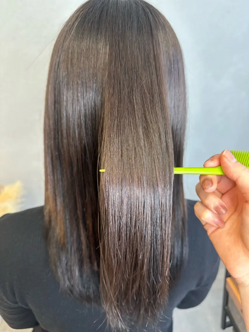 ミディアム 谷山 葵のヘアスタイル