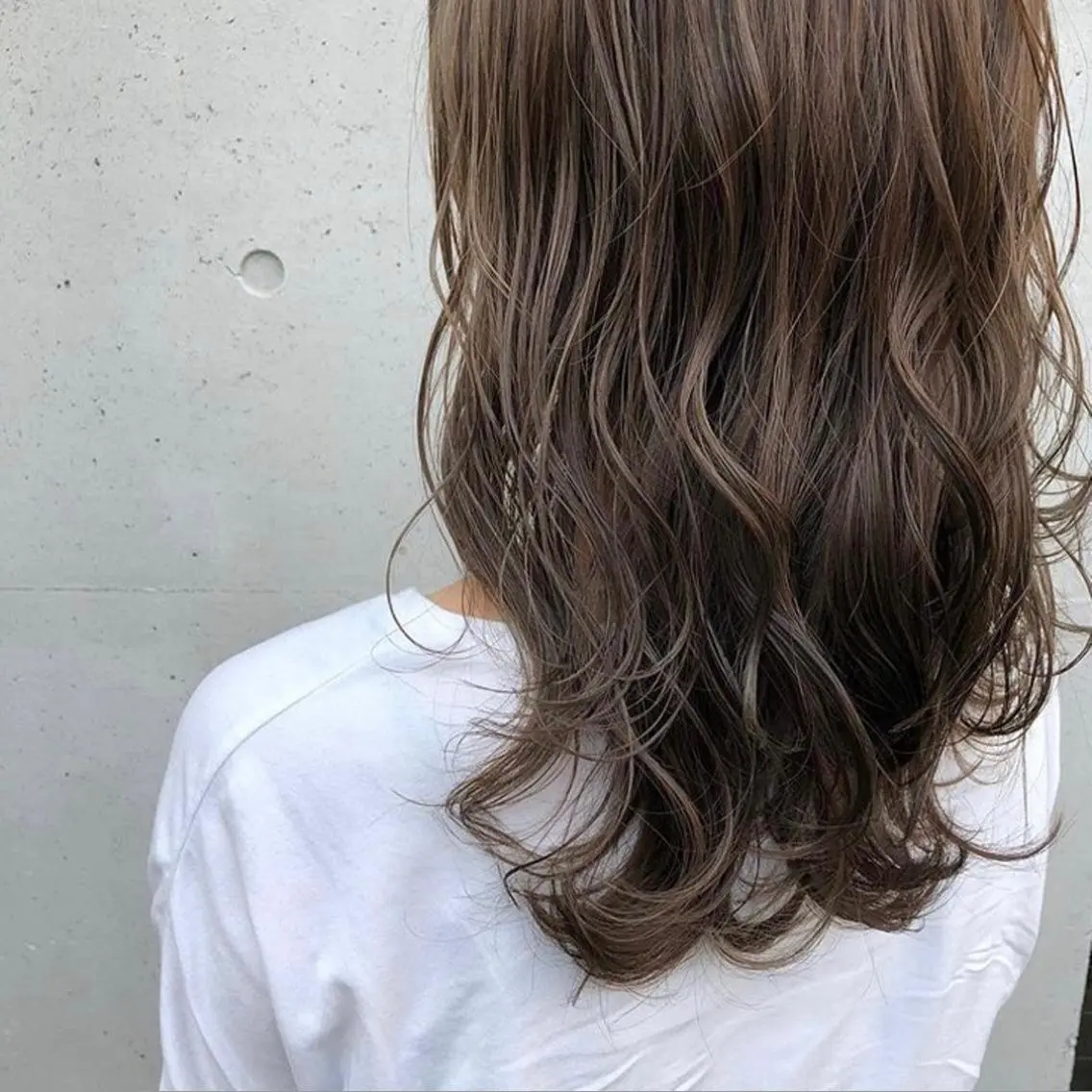 セミロング ヘアカラー トリートメント ヘッドスパ putri店長 和田鈴采のヘアスタイル