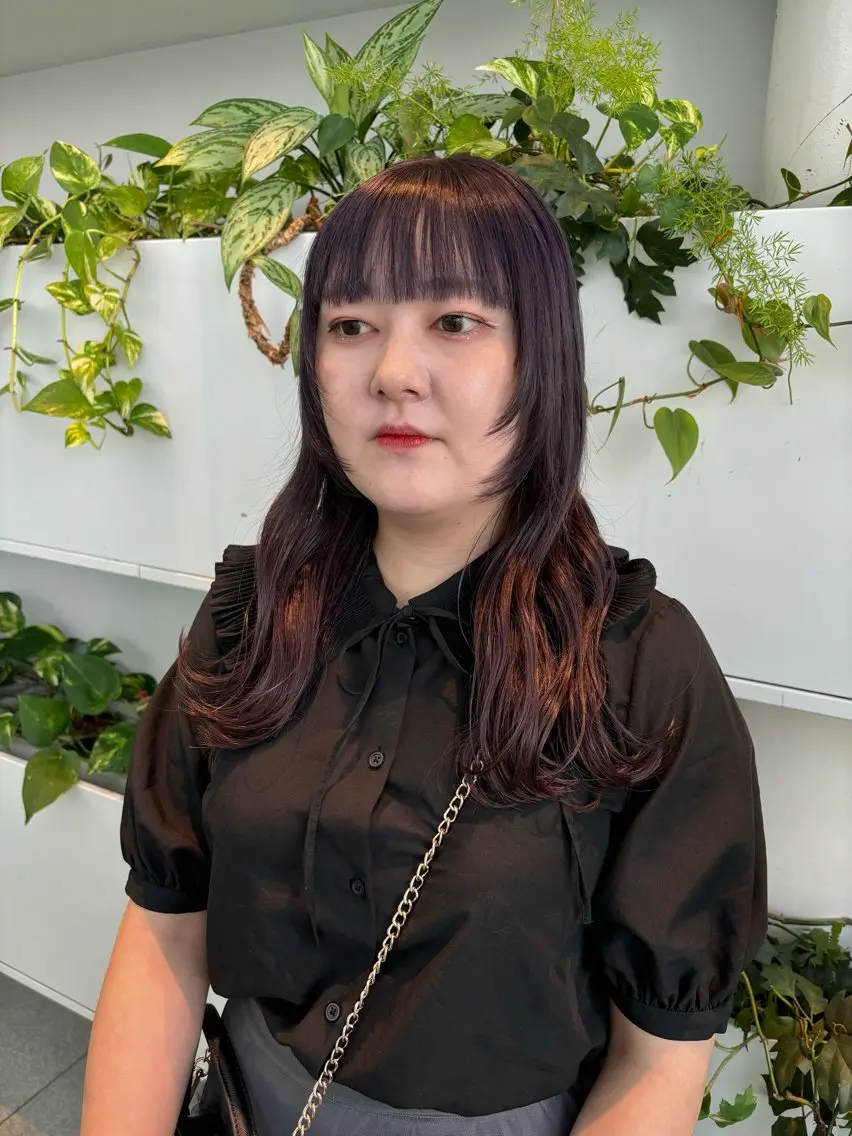 ロング カラー ラベンダーカラー 顔周りカット レイヤーカット くさかみさき🌼暖色 /耳つぼ/オタク🌼のヘアスタイル