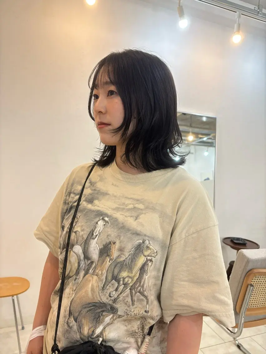 ミディアム カット eri kinjoのヘアスタイル
