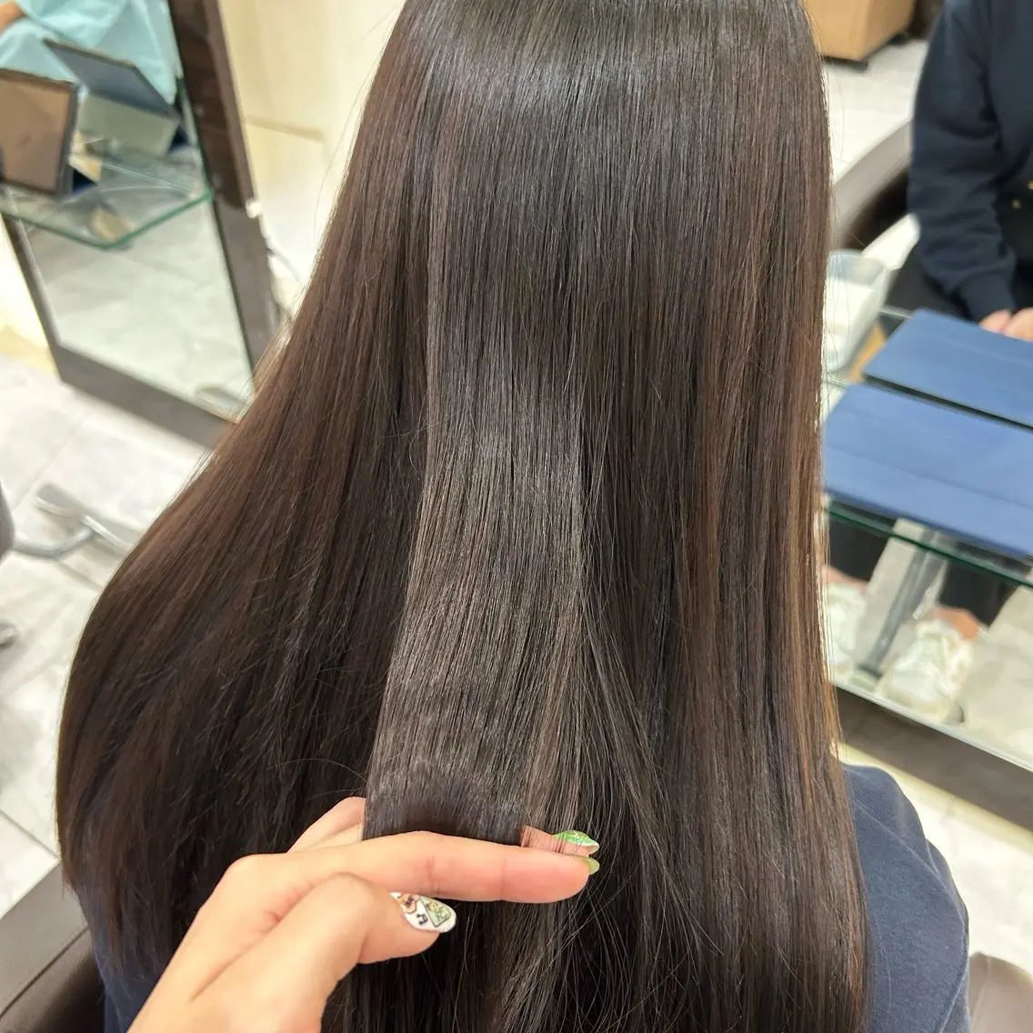 【期間限定】✨カット➕縮毛矯正orストレートパーマ➕高保湿トリートメント✨メンズもOK💙《学割有り‼️》の写真