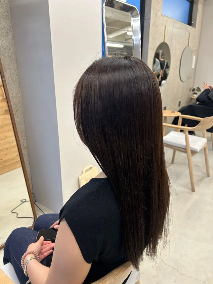 ロング カラー ヘアカラー トリートメント SiLO Yukinaのヘアスタイル