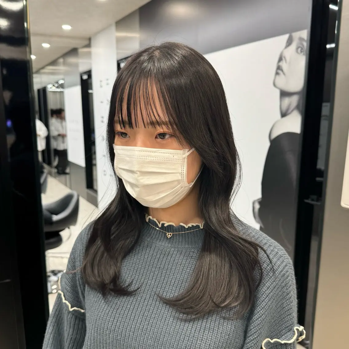 ロング カラー ダークグレー ダークグレージュ グレージュ トリートメント 新宿/顔周りカット/ レイヤー/がっきーのヘアスタイル