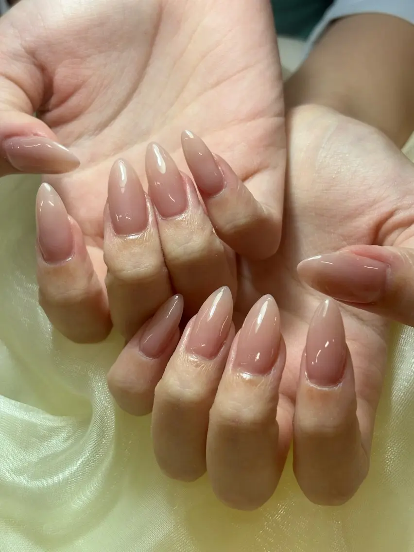 ネイル オーロラネイル ブルー チークネイル 長さ出し フットネイル ハンドネイル Kaki ちゃんのネイルデザイン