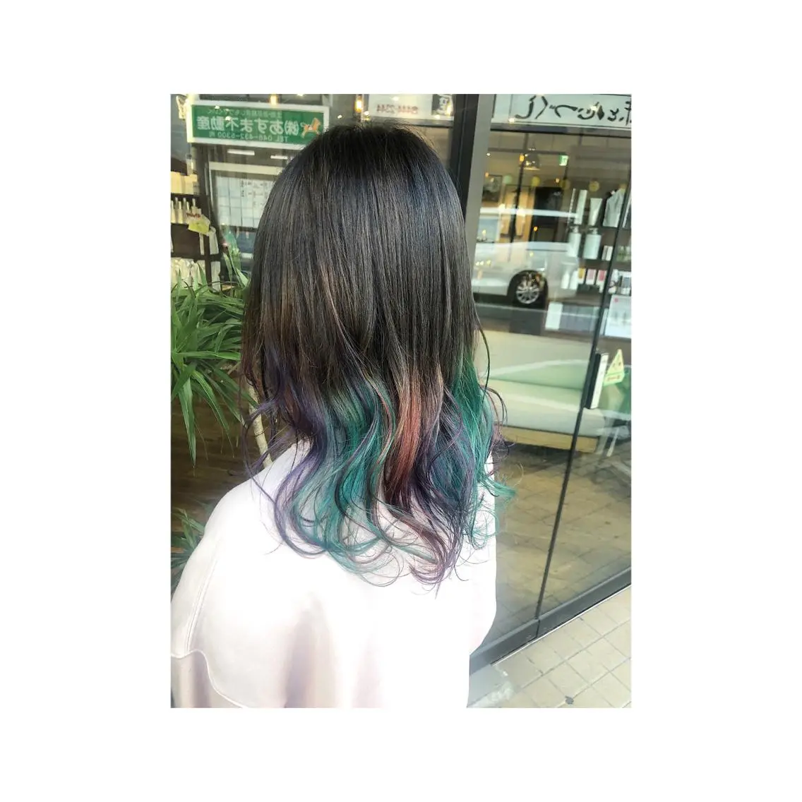 ロング カラー ブルーカラー パープルカラー レッドカラー ユニコーンカラー あらい なつみのヘアスタイル