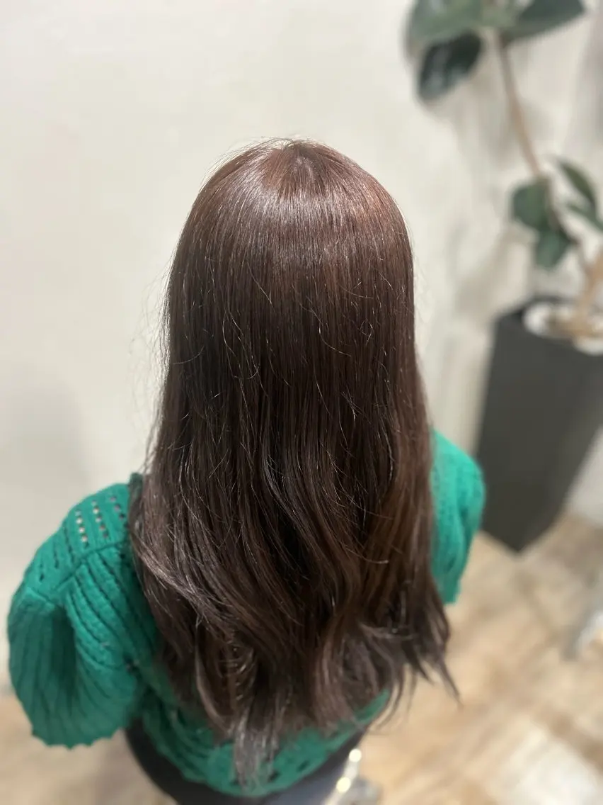 ロング カラー ラベンダーカラー ヨシタニ ヒナタのヘアスタイル