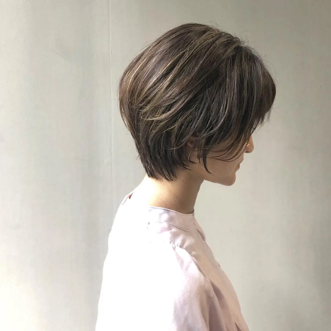 ショート カラー パーマ ヘアアレンジ メンズ キッズ ネイル マツエク・マツパ メンズハイライト ハイライトカラー ハイライト ショートヘア ショートネイル 中山 天地のヘアスタイル