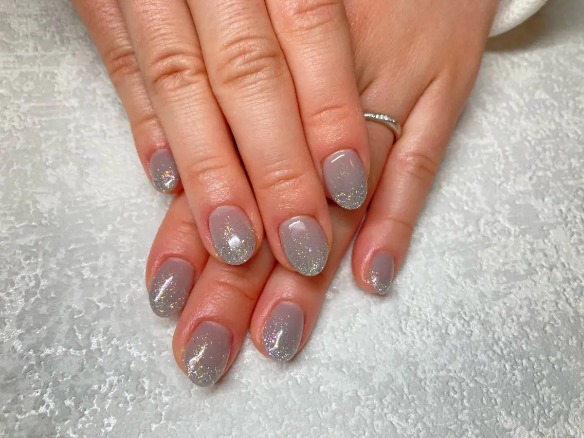 ネイル キラキラネイル Lisa’s Salonのネイルデザイン