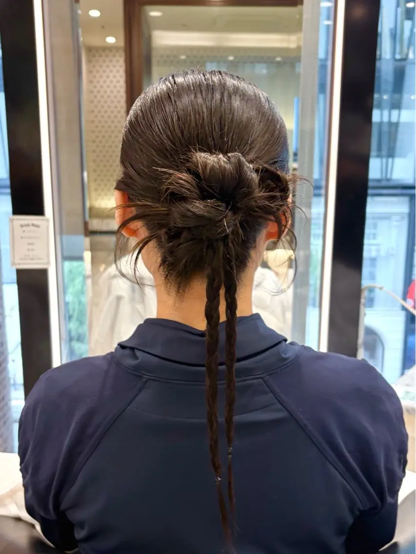 セミロング ヘアアレンジ 結婚式・ブライダル ヘアセット 🌸銀座No.1パー マ🌸いでいあやのヘアスタイル