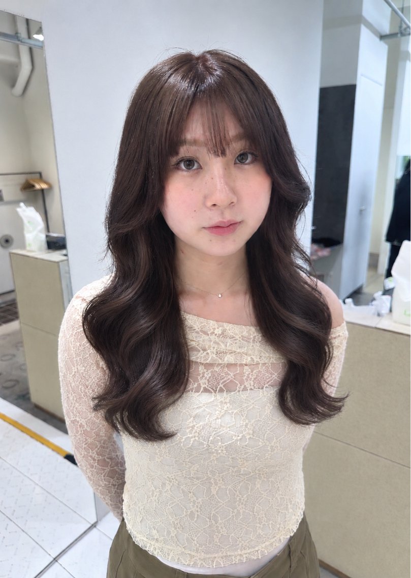 ロング カラー ヘアカラー トリートメント ミルクティー/透明感 🧚🏻HARUKAのヘアスタイル