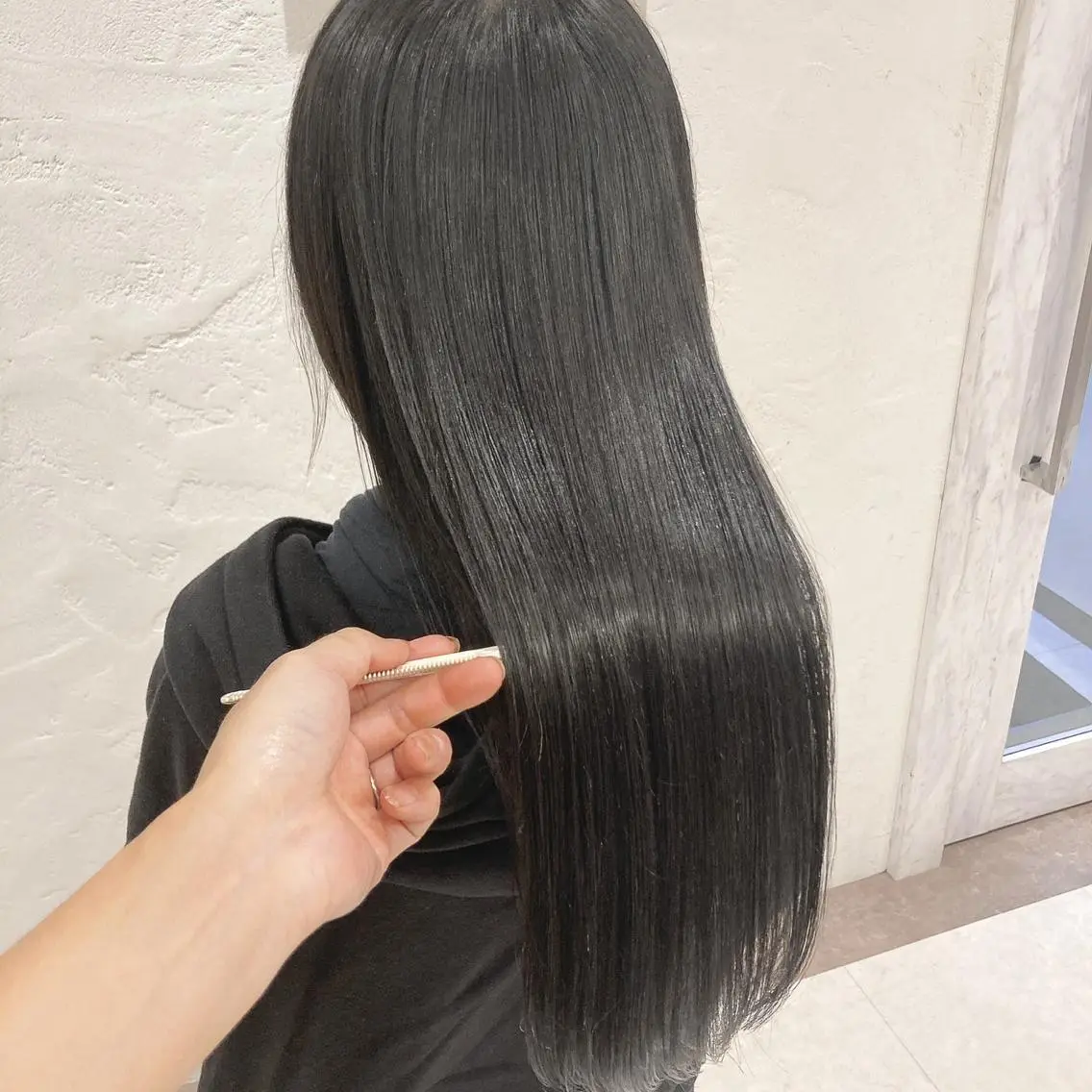 💙大人気!💙✨ダメージレス✨縮毛矯正+カット+前処理トリートメント付✨の写真