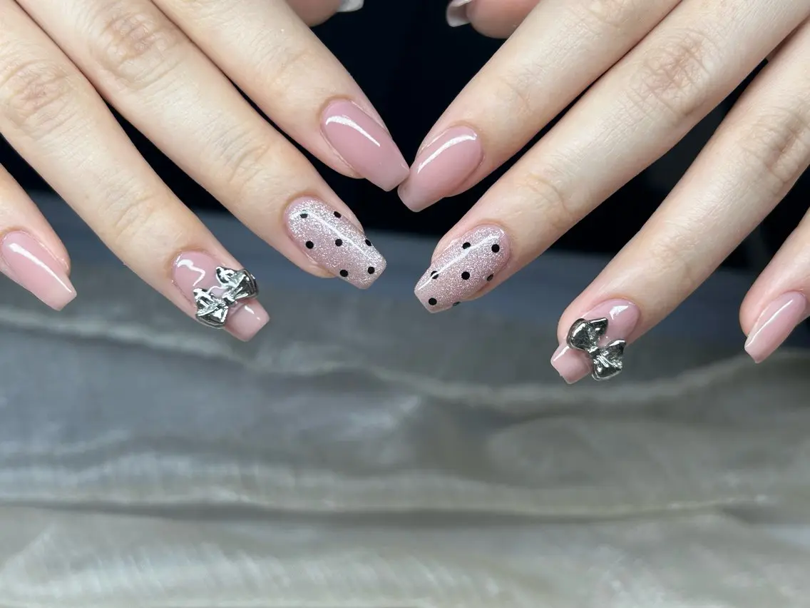 ネイル アートネイル 成人式 長さ出し フットネイル マグネットネイル ハンドネイル Lino Nailのネイルデザイン