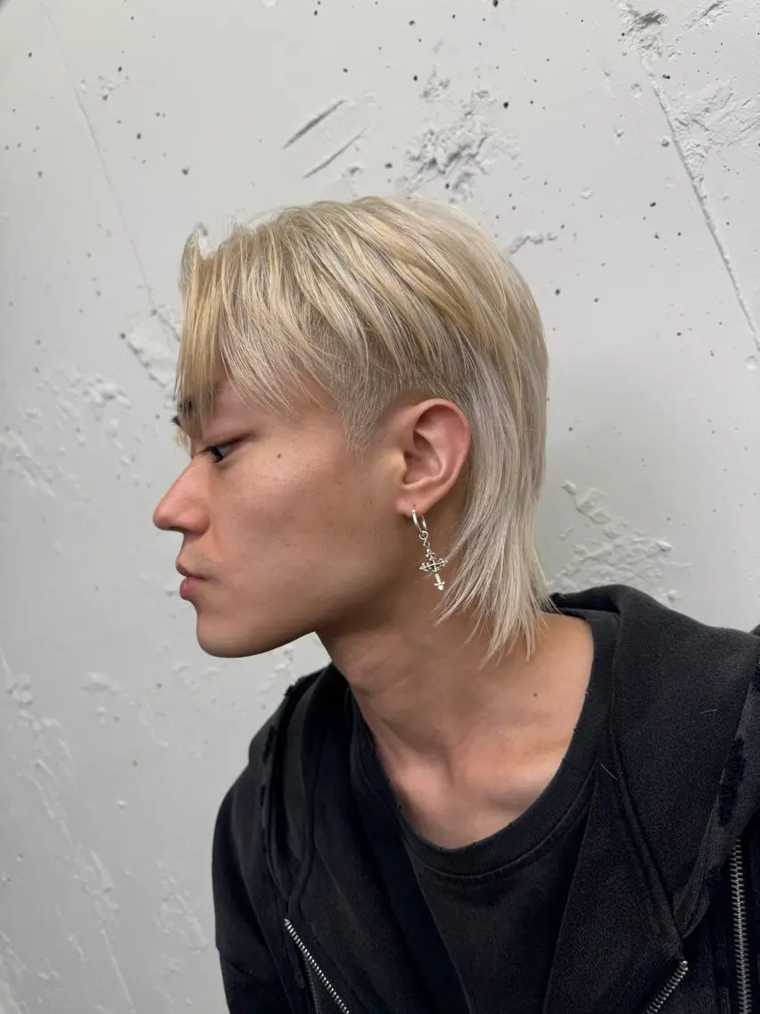 ショート カラー メンズ メンズブリーチ メンズショート ブリーチ 抜きっぱなしブロンド ブロンド カット ヘアカラー トリートメント 💈メンズ特化💈 TASUKUのヘアスタイル