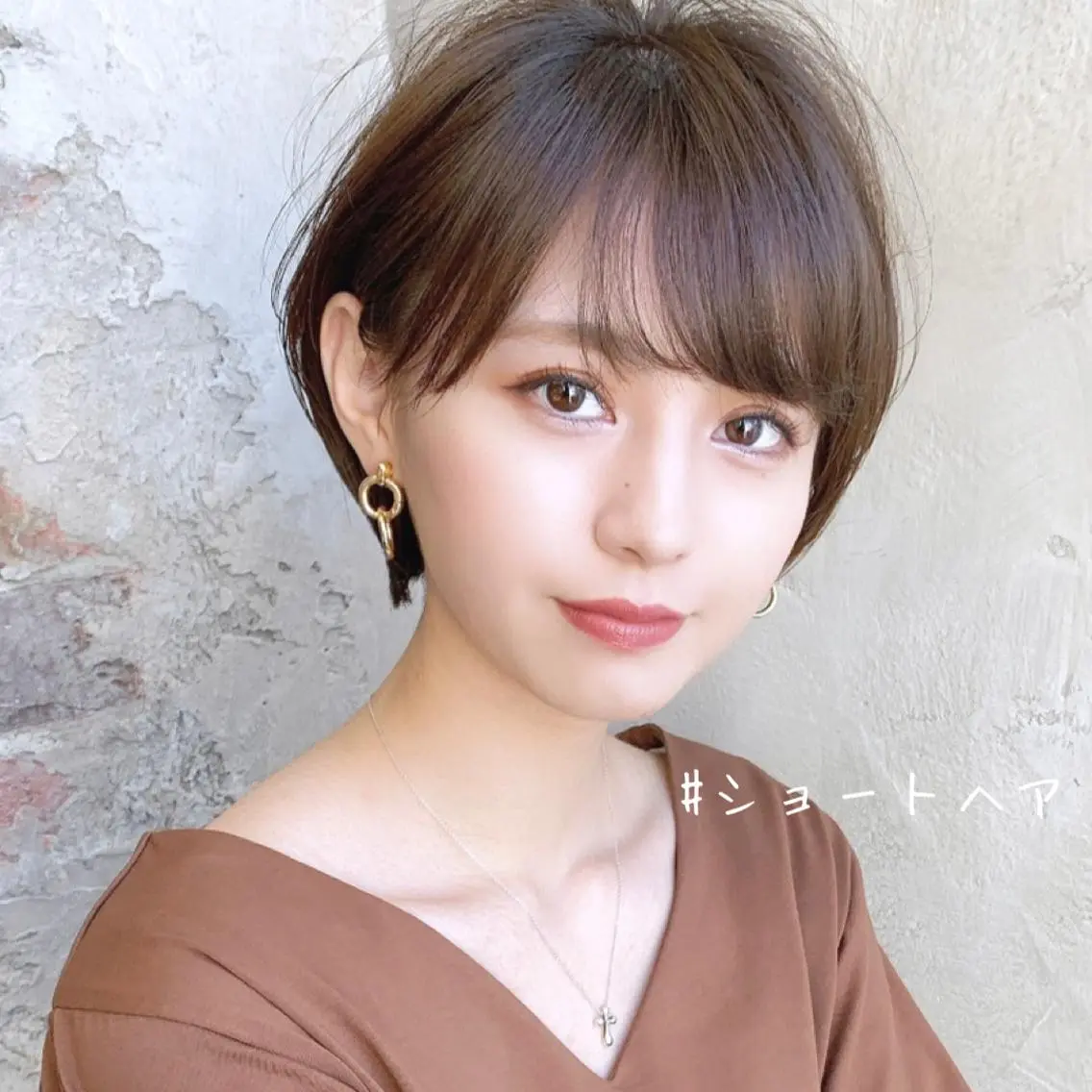 ショート カラー 切りっぱなしボブ ショートボブ ベージュカラー ブリーチ ケアブリーチ カット ヘアカラー トリートメント ショート、ボブの神✨ 峯朋也✂︎✨のヘアスタイル