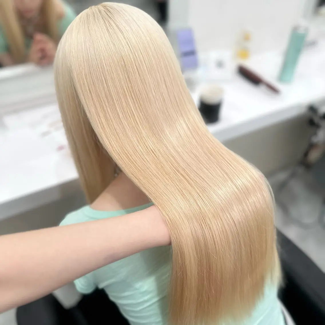 ロング ヘアカラー ヘッドスパ ヘアセット 韓国ガーリー🤍ハイ トーン🤍Ayanaのヘアスタイル