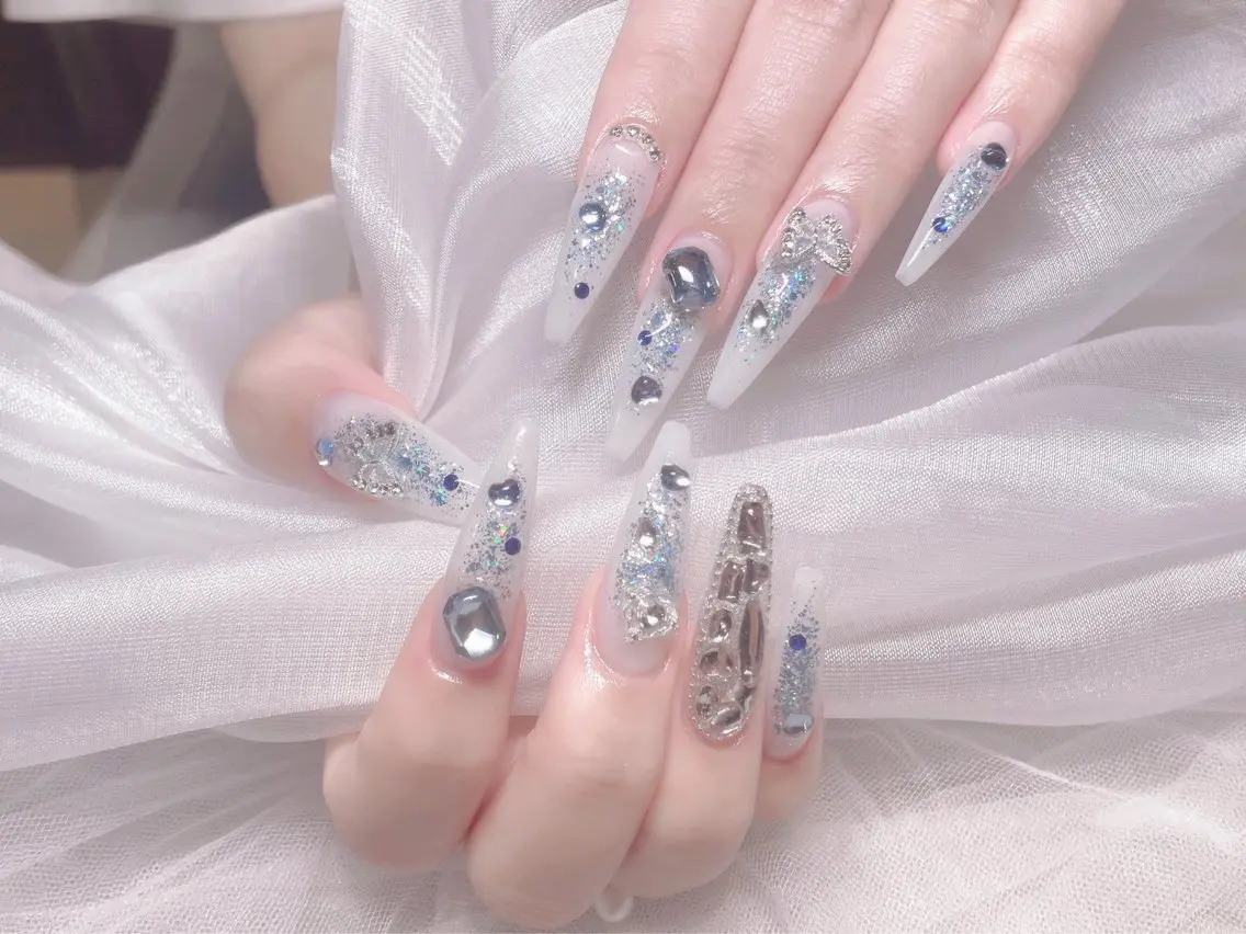 ネイル ハンドネイル LuLu nail💕ミカのネイルデザイン