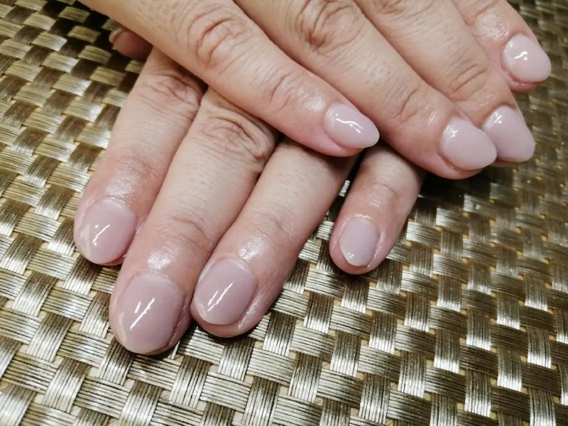 ネイル ハンドネイル いとう えみりのネイルデザイン