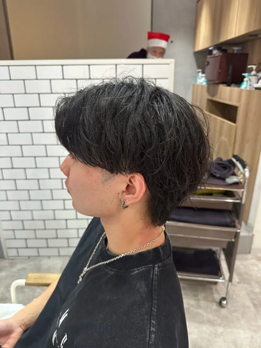 メンズ センターパート マッシュ メンズパーマ メンズツイストパーマ 波巻きパーマ カット 💎メンズカット ／フェザー／細野💎のヘアスタイル