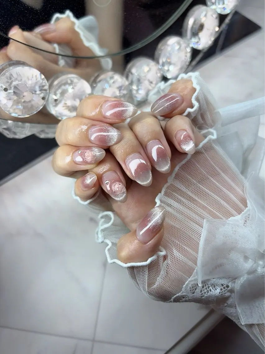 ネイル 24時まで❤︎韓国、 ワンホンネイルのネイルデザイン
