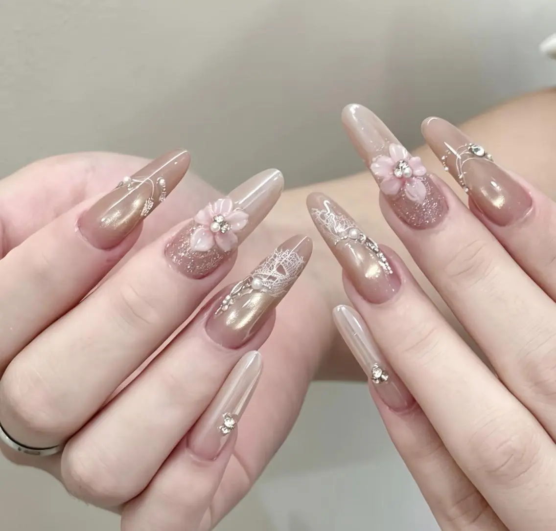 ネイル ハンドネイル Pure&Rich Nailのネイルデザイン